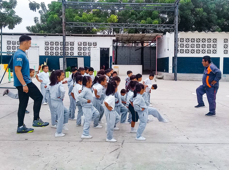 Sports Education Volunteer Program in Ecuador - Santa Elena