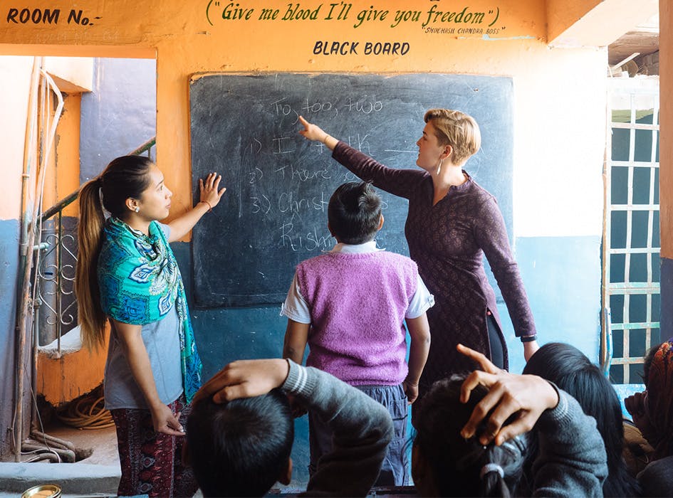 Slum Teaching Volunteer Program in India - Delhi