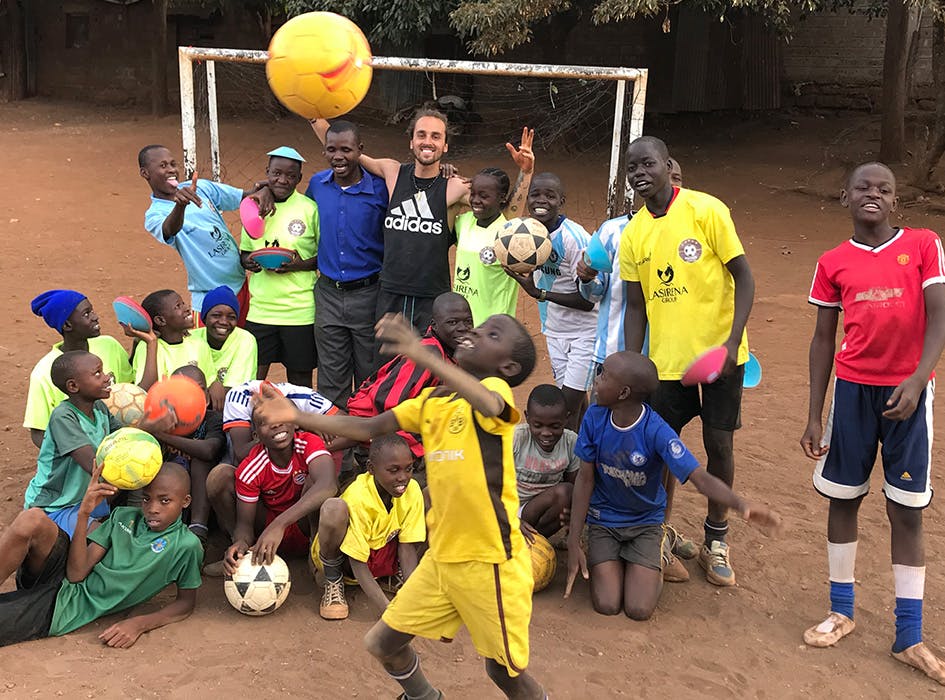Youth Sports Education Volunteer Program in Kenya - Nairobi